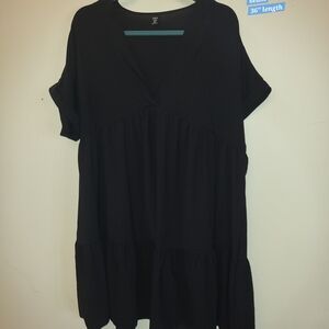 SHEIN Black V-neck Flowy Tunic/Dress